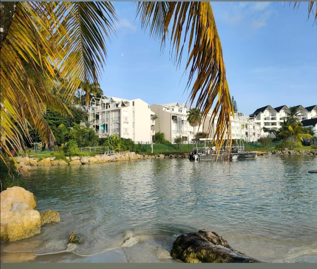Studio Vue Mer, Pieds Dans L'Eau Le Gosier  Exterior photo